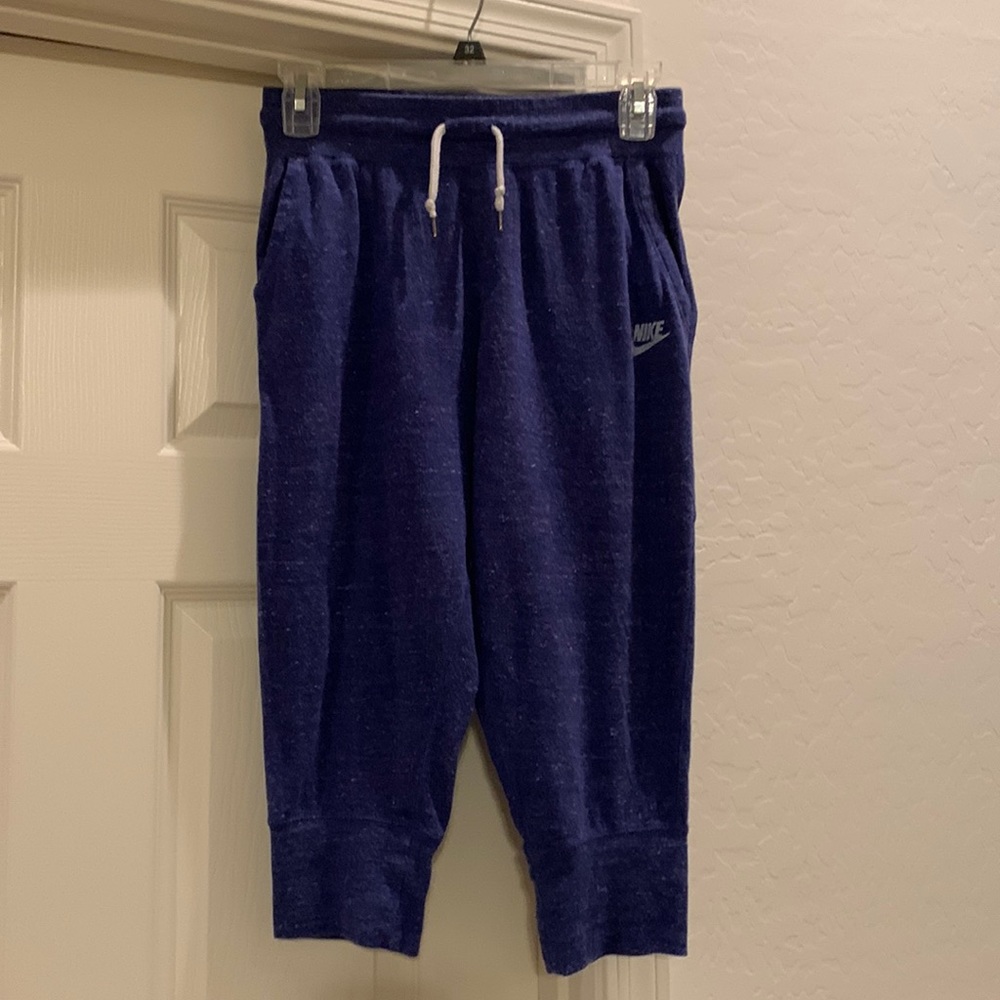 Kids XL Nike capris blue fleece with pockets